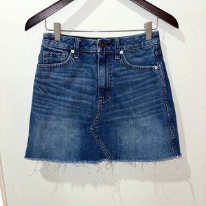 Abercrombie and Fitch Dark Wash Blue Jean Skirt Denim size 26